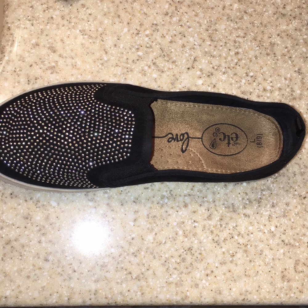 Women’s shoes